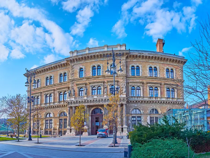 How to study in Hungary
